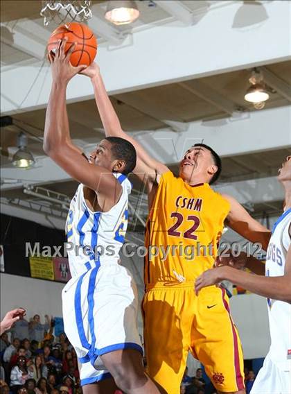 Thumbnail 3 in Cantwell-Sacred Heart vs. St. Bernard photogallery.