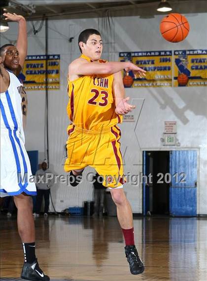 Thumbnail 2 in Cantwell-Sacred Heart vs. St. Bernard photogallery.