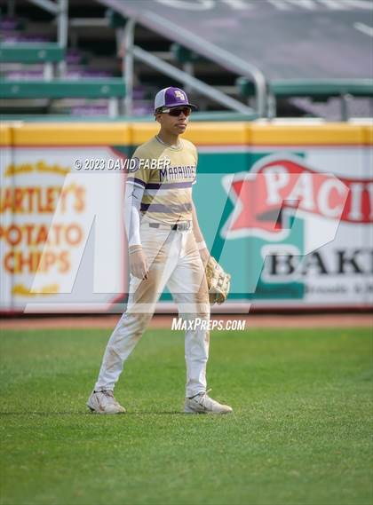 Thumbnail 2 in Bishop Guilfoyle vs. Central photogallery.