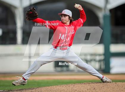 Thumbnail 3 in Bishop Guilfoyle vs. Central photogallery.