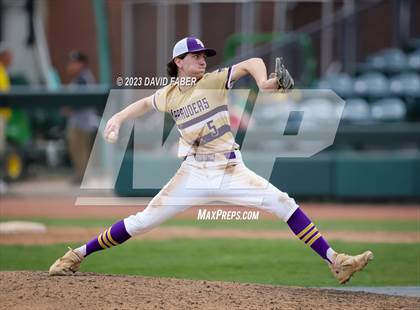 Thumbnail 3 in Bishop Guilfoyle vs. Central photogallery.