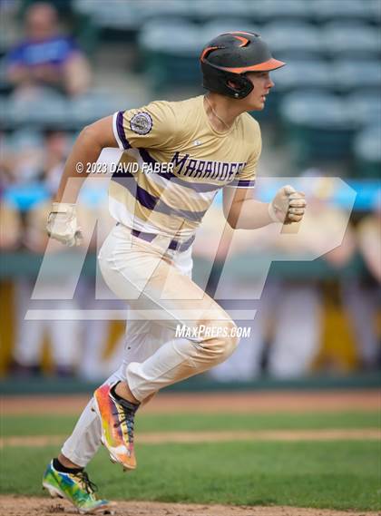 Thumbnail 1 in Bishop Guilfoyle vs. Central photogallery.