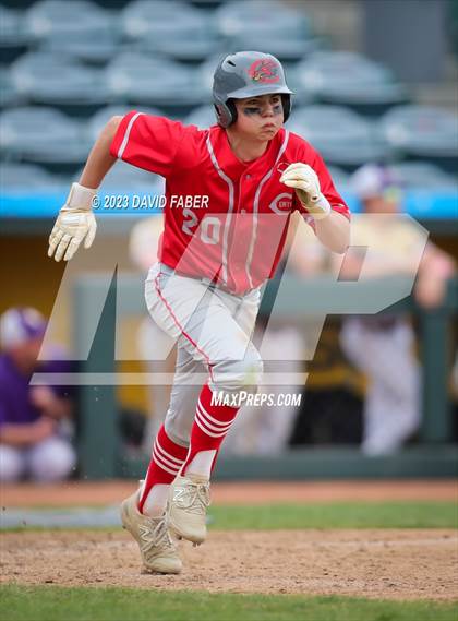 Thumbnail 3 in Bishop Guilfoyle vs. Central photogallery.