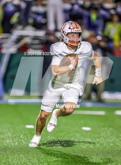 Thumbnail 1 in West Plains vs. Celina (UIL Football 4A D1 Semifinal) photogallery.