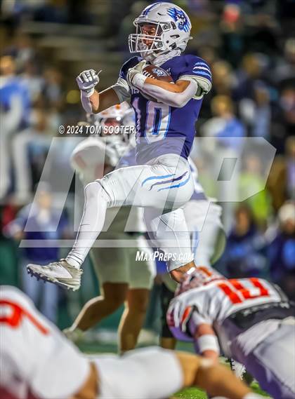 Thumbnail 3 in West Plains vs. Celina (UIL Football 4A D1 Semifinal) photogallery.
