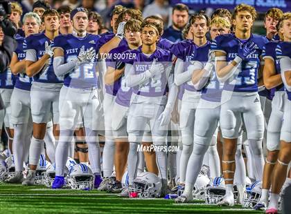 Thumbnail 3 in West Plains vs. Celina (UIL Football 4A D1 Semifinal) photogallery.