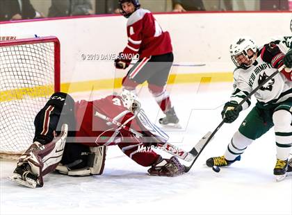 Thumbnail 2 in The Gunnery vs. New Hampton School (Exeter Invitational) photogallery.