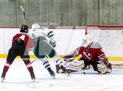 Thumbnail 1 in The Gunnery vs. New Hampton School (Exeter Invitational) photogallery.