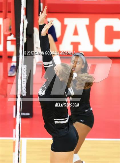 Thumbnail 1 in Hough vs. Green Hope (NCHSAA 4A Final) photogallery.