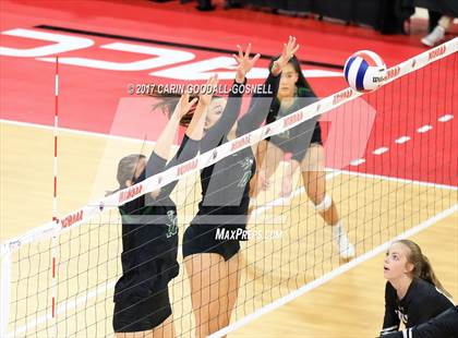 Thumbnail 1 in Hough vs. Green Hope (NCHSAA 4A Final) photogallery.