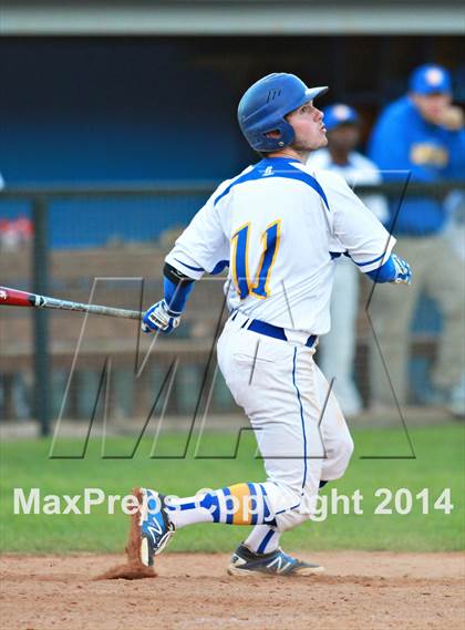 Thumbnail 1 in Archbishop Moeller @ Garner Magnet photogallery.