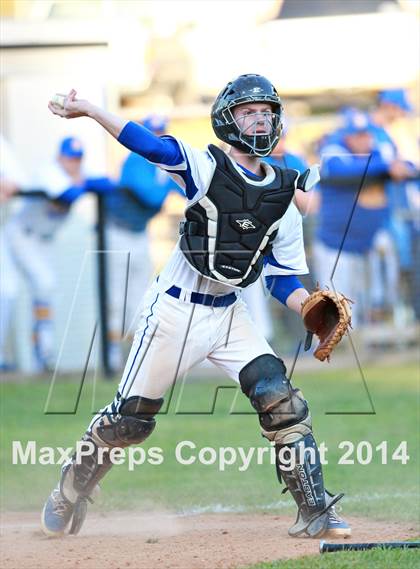 Thumbnail 2 in Archbishop Moeller @ Garner Magnet photogallery.