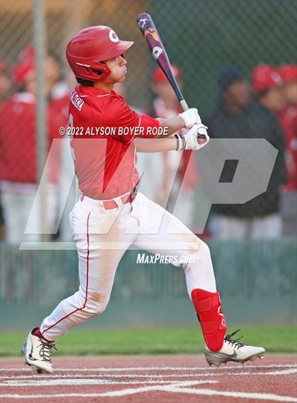 Thumbnail 1 in Alemany vs. Corona photogallery.
