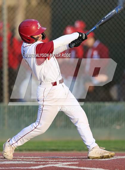 Thumbnail 3 in Alemany vs. Corona photogallery.