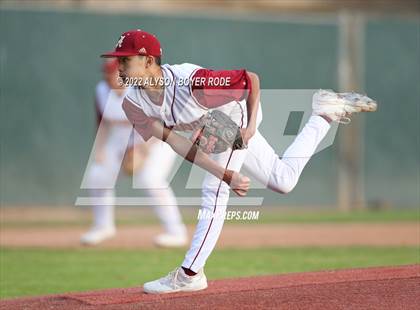 Thumbnail 2 in Alemany vs. Corona photogallery.