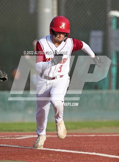 Thumbnail 3 in Alemany vs. Corona photogallery.