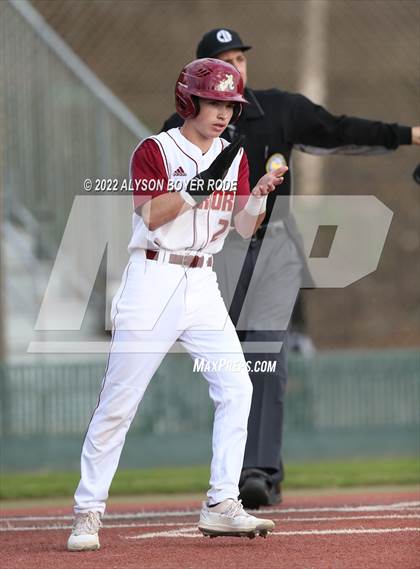 Thumbnail 3 in Alemany vs. Corona photogallery.