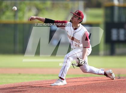 Thumbnail 2 in Alemany vs. Corona photogallery.