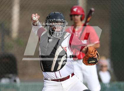 Thumbnail 1 in Alemany vs. Corona photogallery.