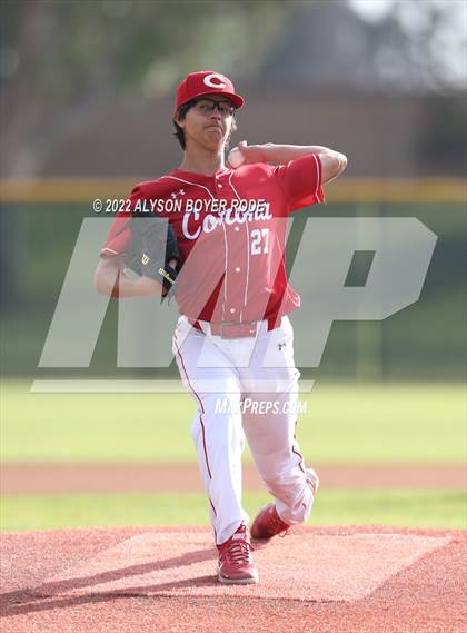 Thumbnail 1 in Alemany vs. Corona photogallery.