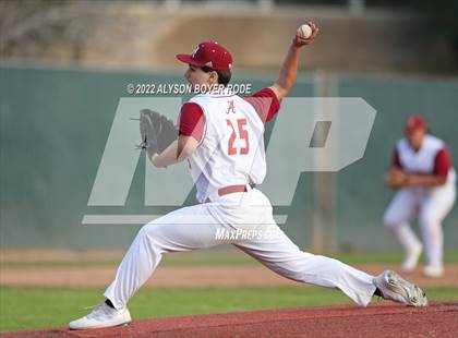 Thumbnail 1 in Alemany vs. Corona photogallery.