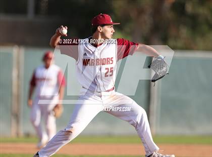 Thumbnail 3 in Alemany vs. Corona photogallery.