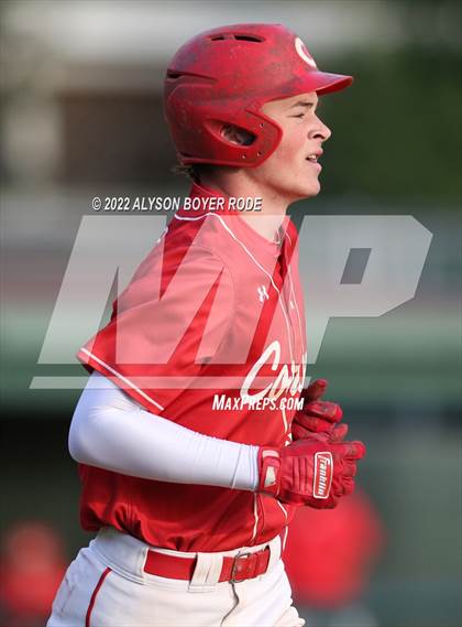 Thumbnail 3 in Alemany vs. Corona photogallery.