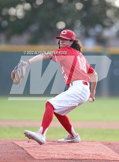 Thumbnail 2 in Alemany vs. Corona photogallery.