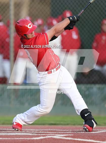 Thumbnail 1 in Alemany vs. Corona photogallery.