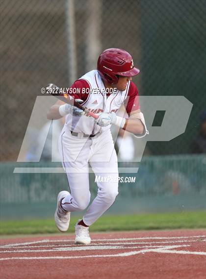 Thumbnail 3 in Alemany vs. Corona photogallery.