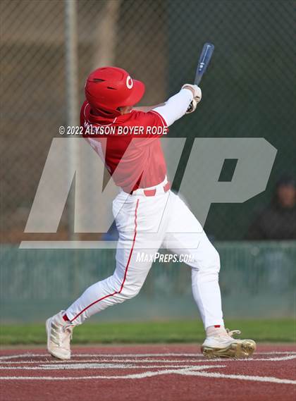 Thumbnail 2 in Alemany vs. Corona photogallery.