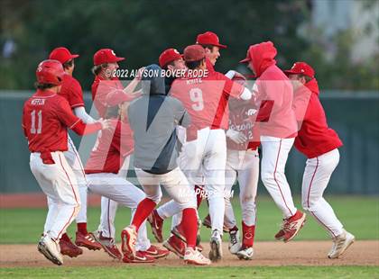 Thumbnail 3 in Alemany vs. Corona photogallery.