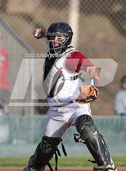 Thumbnail 2 in Alemany vs. Corona photogallery.