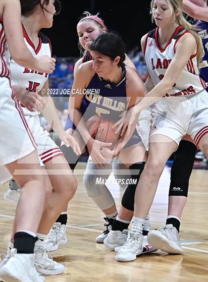 Thumbnail 2 in Gruver vs San Saba (UIL 2A State Semifinal) photogallery.