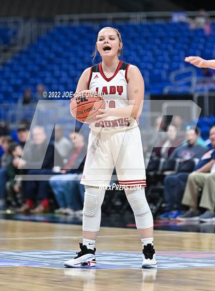 Thumbnail 2 in Gruver vs San Saba (UIL 2A State Semifinal) photogallery.