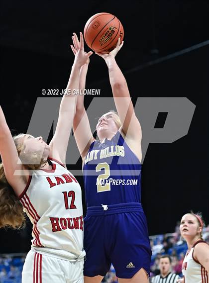 Thumbnail 2 in Gruver vs San Saba (UIL 2A State Semifinal) photogallery.
