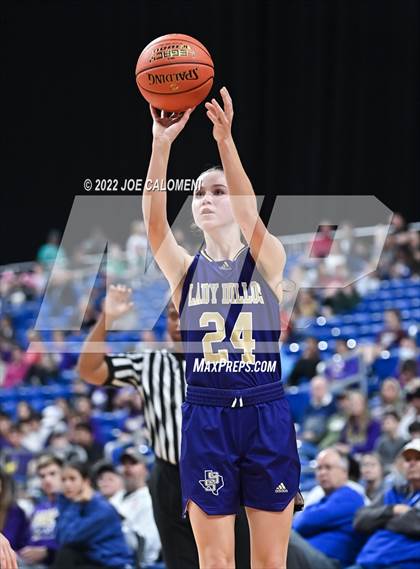 Thumbnail 3 in Gruver vs San Saba (UIL 2A State Semifinal) photogallery.