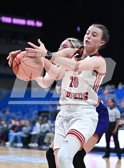 Thumbnail 1 in Gruver vs San Saba (UIL 2A State Semifinal) photogallery.
