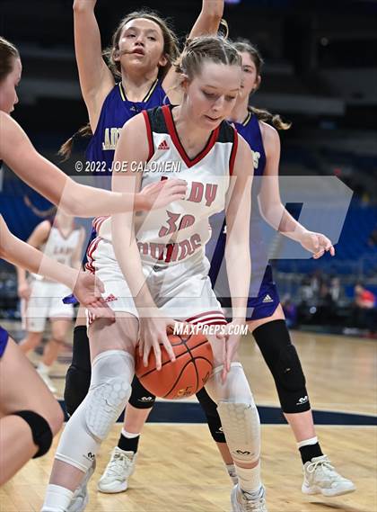 Thumbnail 2 in Gruver vs San Saba (UIL 2A State Semifinal) photogallery.