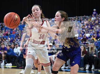 Thumbnail 1 in Gruver vs San Saba (UIL 2A State Semifinal) photogallery.