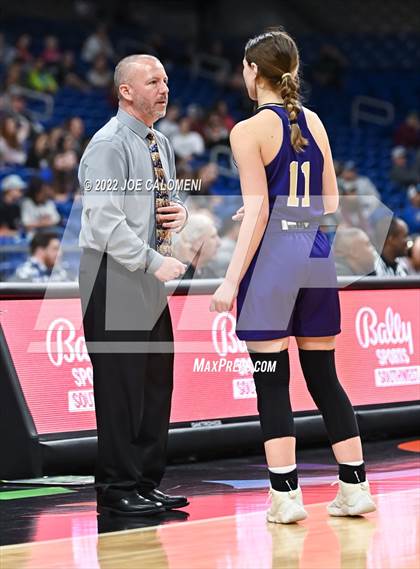 Thumbnail 2 in Gruver vs San Saba (UIL 2A State Semifinal) photogallery.
