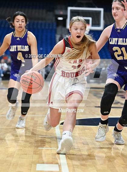 Thumbnail 3 in Gruver vs San Saba (UIL 2A State Semifinal) photogallery.