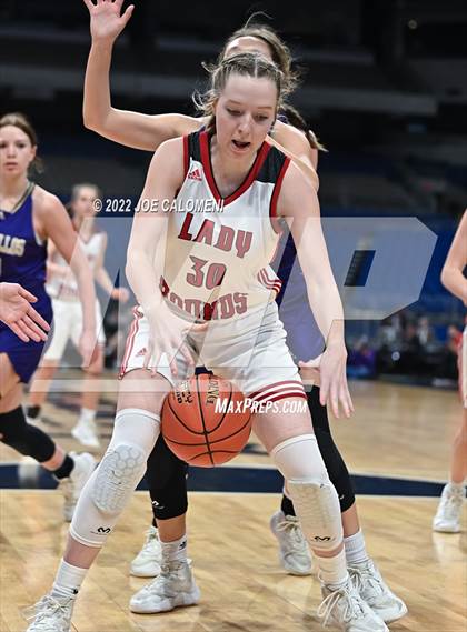 Thumbnail 1 in Gruver vs San Saba (UIL 2A State Semifinal) photogallery.
