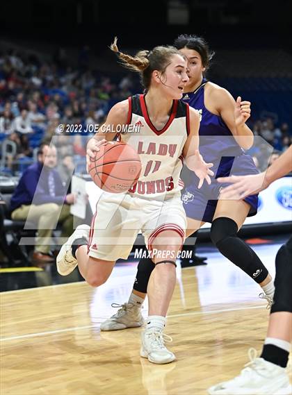 Thumbnail 1 in Gruver vs San Saba (UIL 2A State Semifinal) photogallery.