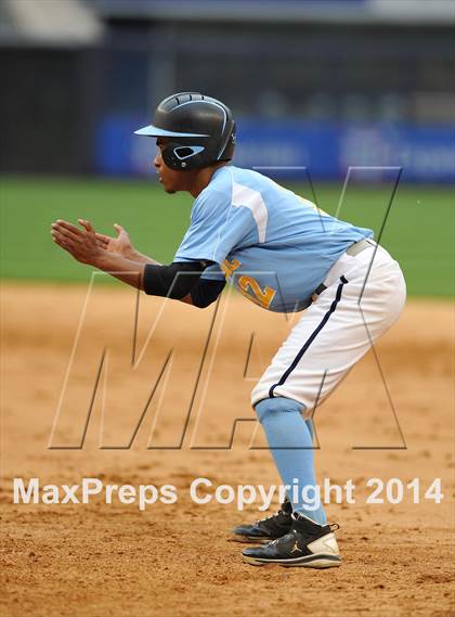 Thumbnail 2 in Beach Channel vs Bronx High School of Science (PSAL Class B Final) photogallery.