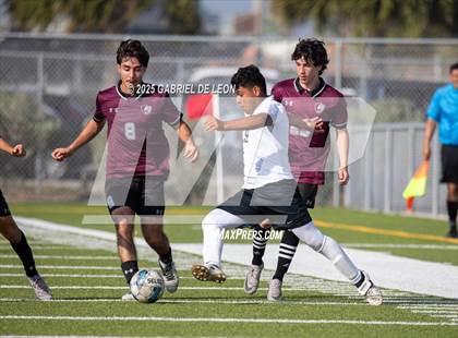 Thumbnail 1 in Davenport vs. Hidalgo (UIL Soccer Region IV 4A Division 1 Semifinal) photogallery.