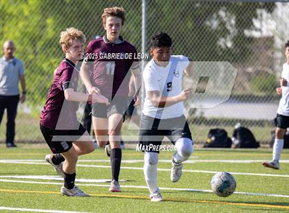 Thumbnail 3 in Davenport vs. Hidalgo (UIL Soccer Region IV 4A Division 1 Semifinal) photogallery.