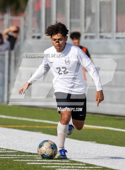 Thumbnail 3 in Davenport vs. Hidalgo (UIL Soccer Region IV 4A Division 1 Semifinal) photogallery.