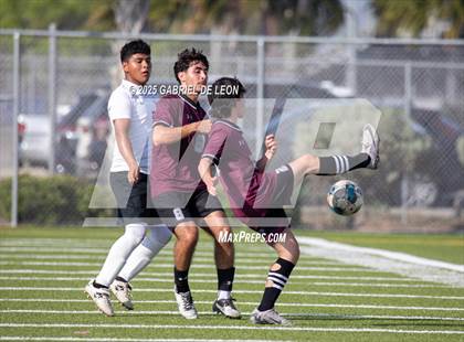 Thumbnail 3 in Davenport vs. Hidalgo (UIL Soccer Region IV 4A Division 1 Semifinal) photogallery.