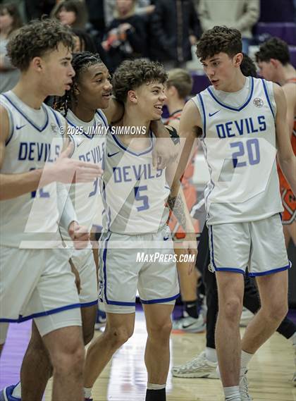 Thumbnail 1 in Quincy vs. Normal Community (IHSA 4A Sectional Championship) photogallery.